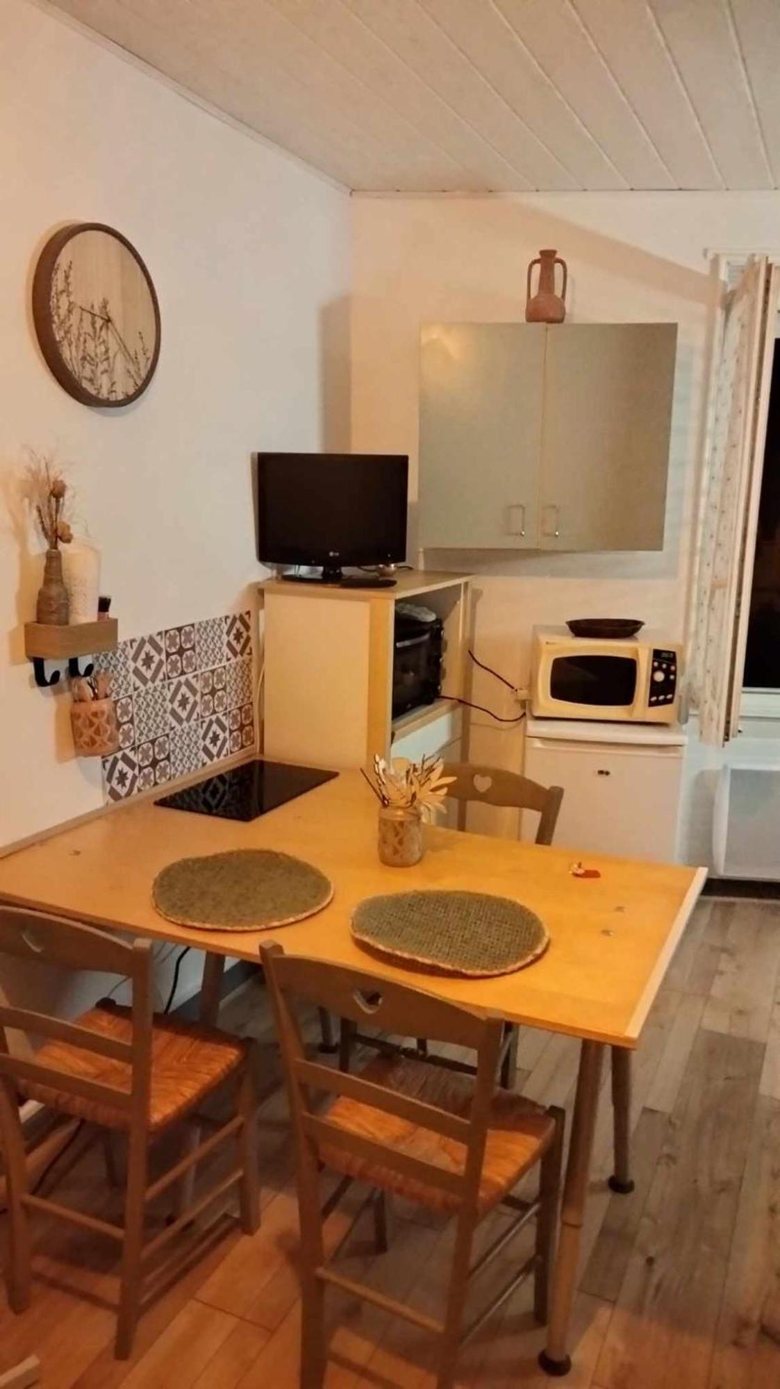 Le Nid Douillet Champetre Linge Fourni Apartman La Bourboule Kültér fotó